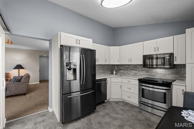 5427 Duchesne Parque Drive, Unincorporated, MO 63128