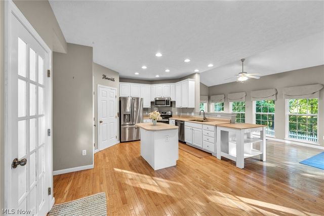 5157 Shillings Way, Copley, OH 44321