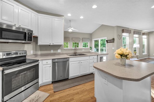 5157 Shillings Way, Copley, OH 44321