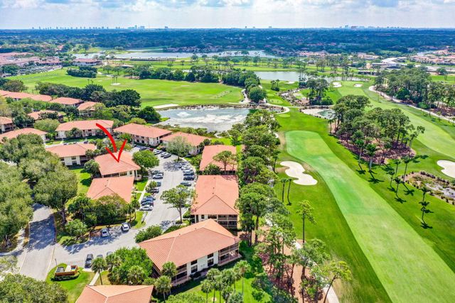 311 Brackenwood Circle, Palm Beach Gardens, FL 33418