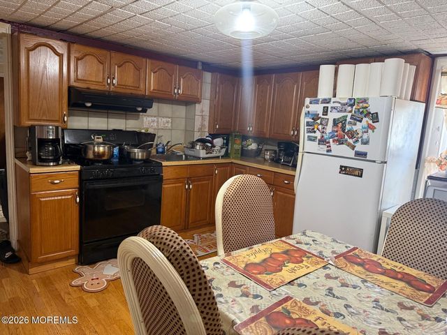 153 S Park Street, Elizabeth, NJ 07206