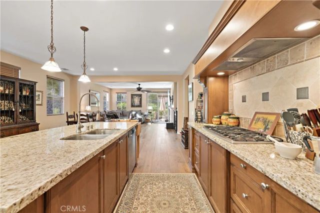 28527 Las Canastas, Valencia, CA 91354