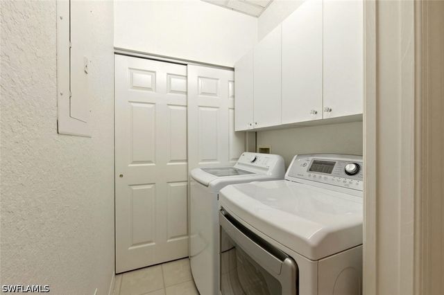 5300 Andover DR 202, Naples, FL 34110