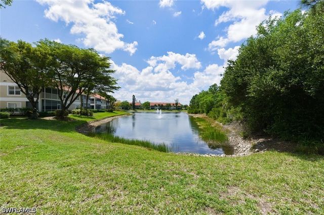 5300 Andover DR 202, Naples, FL 34110