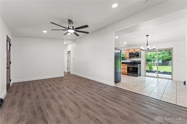 4124 Rosehill Drive, Beavercreek, OH 45431