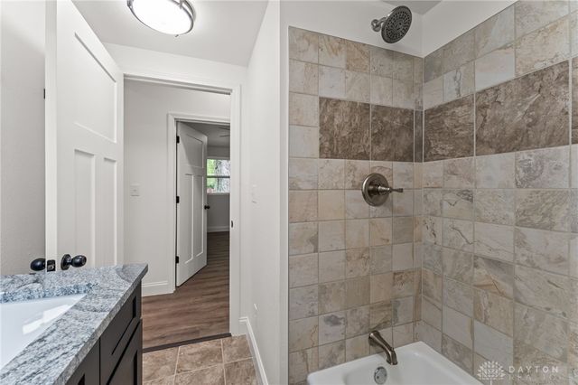 4124 Rosehill Drive, Beavercreek, OH 45431