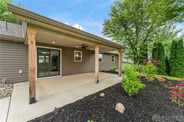 4124 Rosehill Drive, Beavercreek, OH 45431