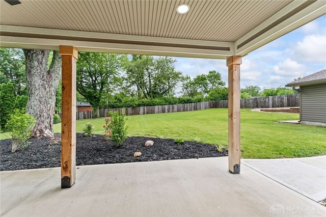 4124 Rosehill Drive, Beavercreek, OH 45431
