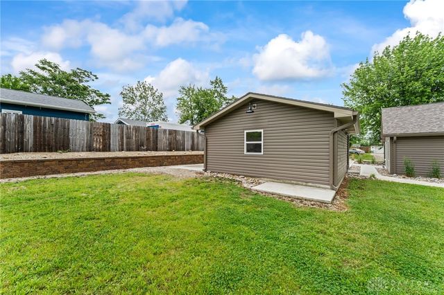 4124 Rosehill Drive, Beavercreek, OH 45431