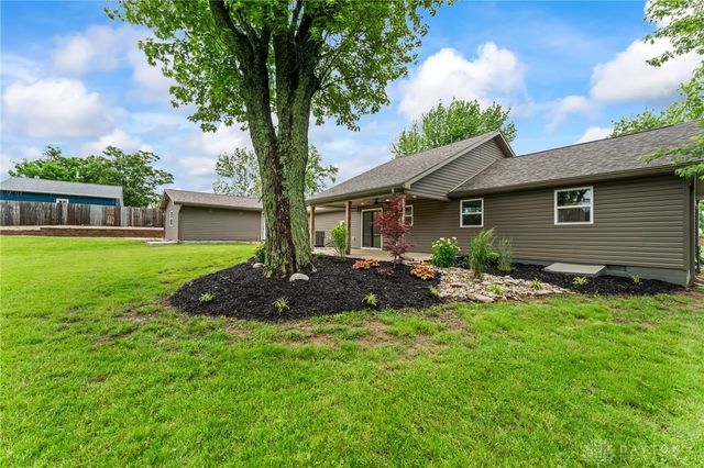4124 Rosehill Drive, Beavercreek, OH 45431