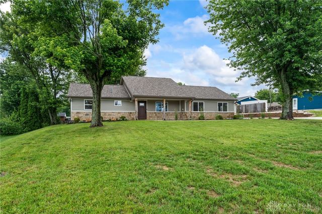 4124 Rosehill Drive, Beavercreek, OH 45431