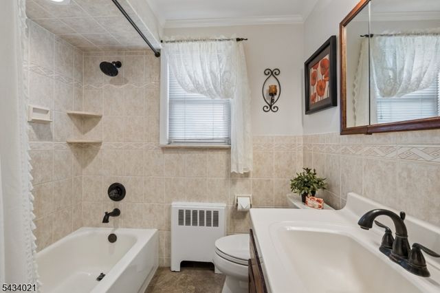 2799 Spruce St, Union Twp., NJ 07083