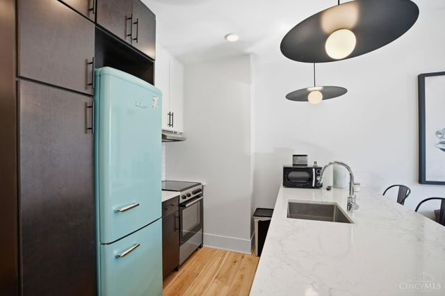 32 E Court Street, Cincinnati, OH 45202