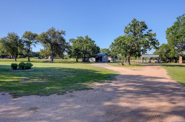 1534 S US HIGHWAY 281, Blanco, TX 78606