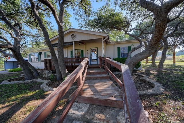 1534 S US HIGHWAY 281, Blanco, TX 78606