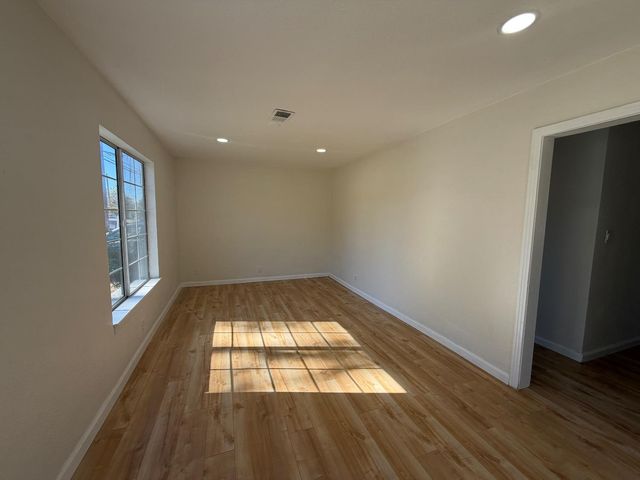 2665 Princeton St, Sacramento, CA 95815