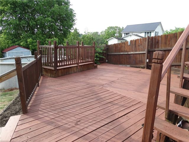 114 Beallsville Rd, Bentleyville, PA 15314