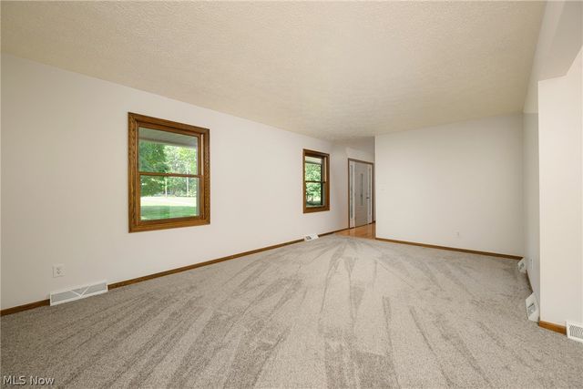 2652 Blake Road, Wadsworth, OH 44281