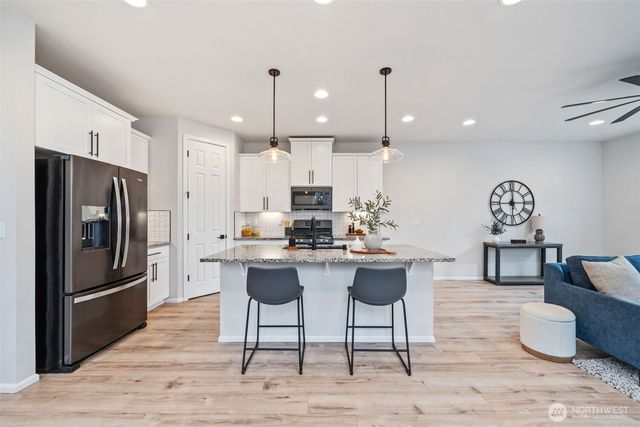 3019 N Pioneer Canyon Drive, Ridgefield, WA 98642