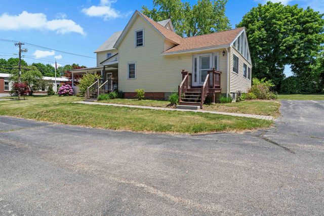 7 School Street, Allenstown, NH 03275