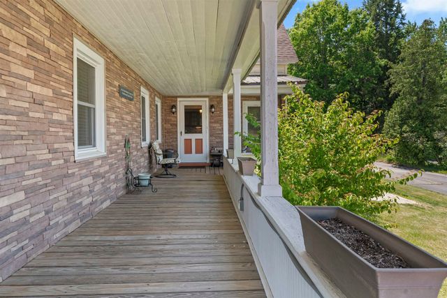 7 School Street, Allenstown, NH 03275