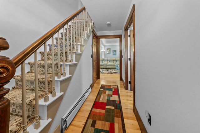 7 School Street, Allenstown, NH 03275