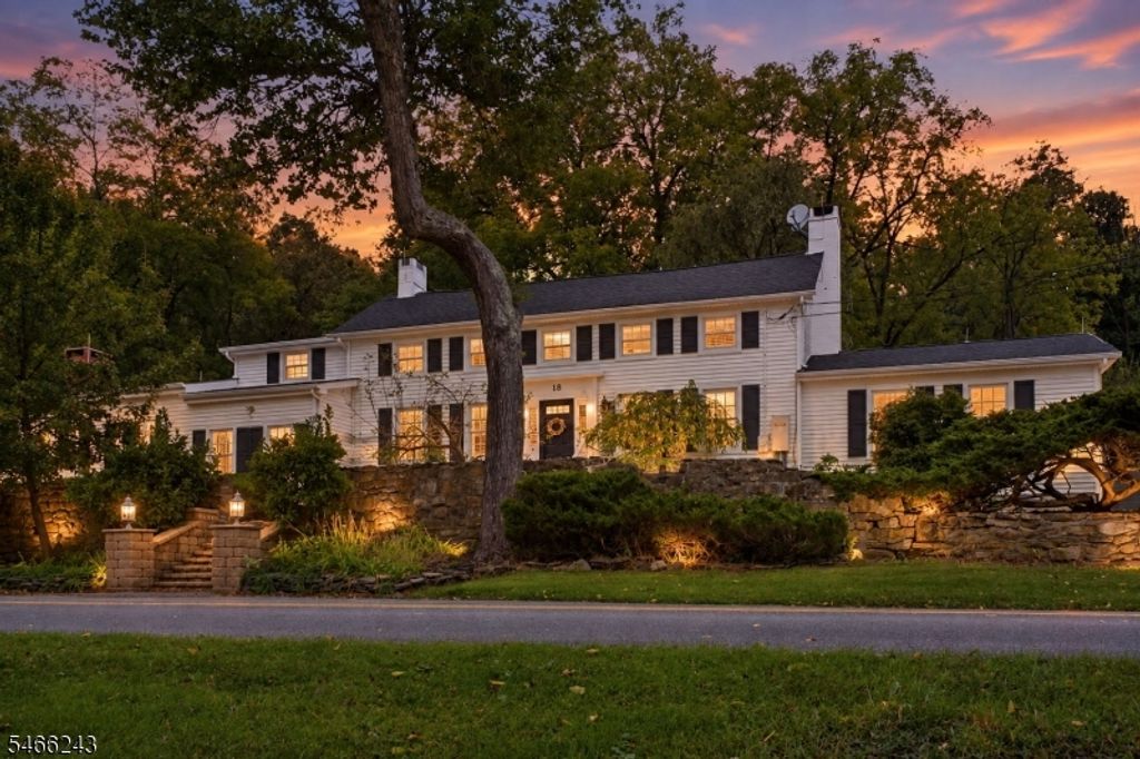 18 West Valley Brook Rd, Washington Twp., NJ 07853 — exterior