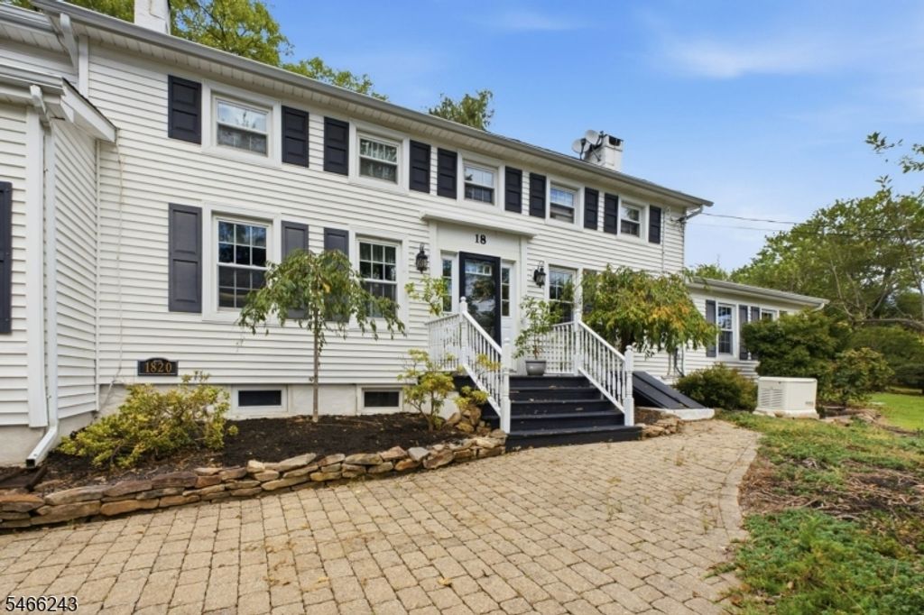 18 West Valley Brook Rd, Washington Twp., NJ 07853 — photo 4