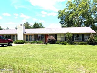4962 Dogwood Drive, Marianna, FL 32446