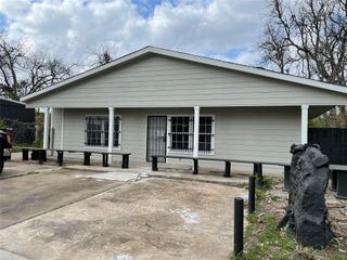 4707 Mallow Street B, Houston, TX 77033