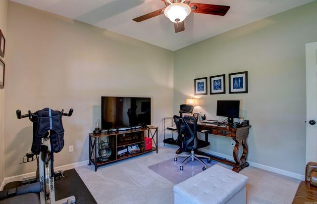 2 Park Ridge Drive, Maumelle, AR 72113
