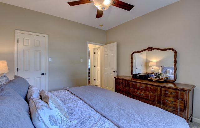 2 Park Ridge Drive, Maumelle, AR 72113