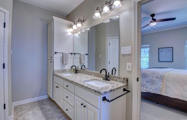 2 Park Ridge Drive, Maumelle, AR 72113