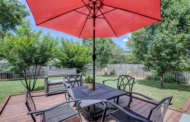 2 Park Ridge Drive, Maumelle, AR 72113