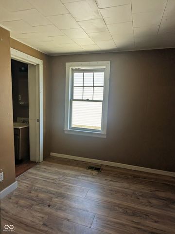 433 W 2nd Street, Rushville, IN 46173