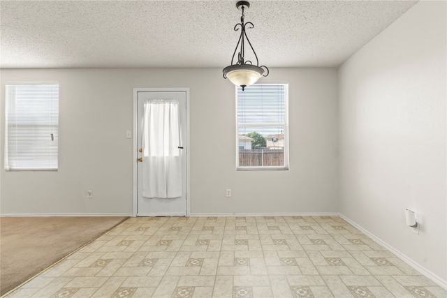 1429 Cherokee Rose Lane, Burleson, TX 76028