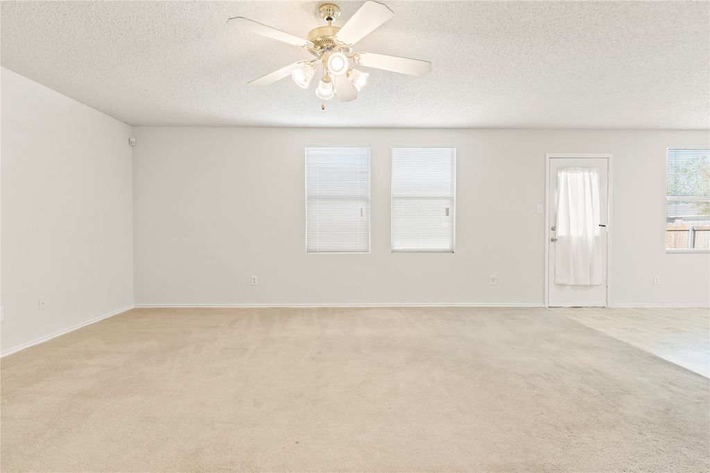 1429 Cherokee Rose Lane, Burleson, TX 76028 — photo 3