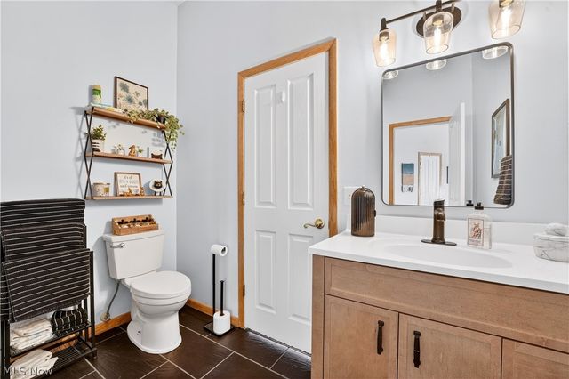 7582 Wilton Lane, North Royalton, OH 44133