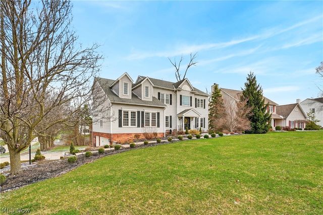 7582 Wilton Lane, North Royalton, OH 44133