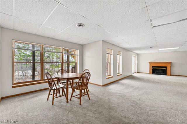 7582 Wilton Lane, North Royalton, OH 44133