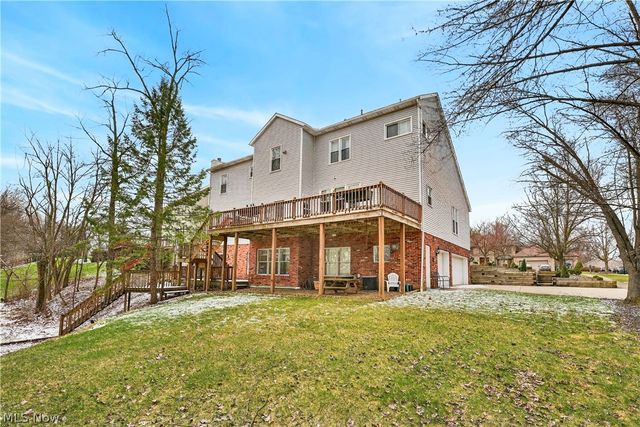 7582 Wilton Lane, North Royalton, OH 44133