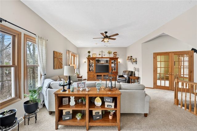 7582 Wilton Lane, North Royalton, OH 44133