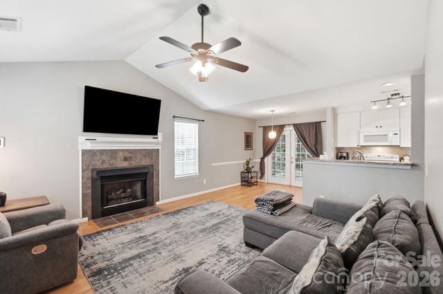 108 Fox Glove Drive, Mooresville, NC 28115