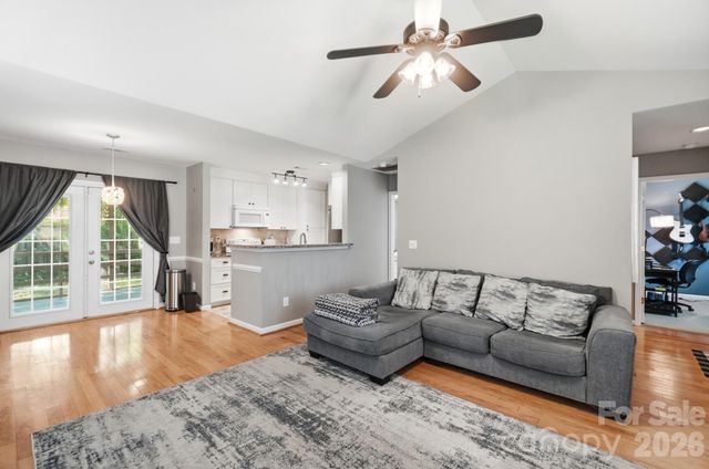 108 Fox Glove Drive, Mooresville, NC 28115