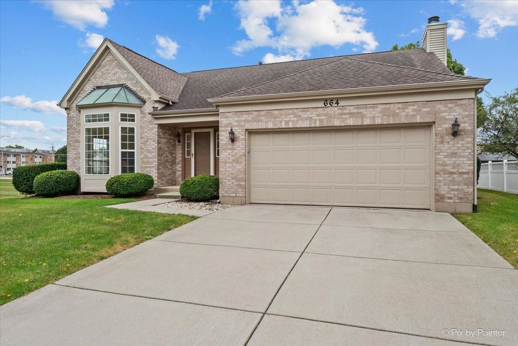 664 Mayfair Drive, Carol Stream, IL 60188 — photo 2