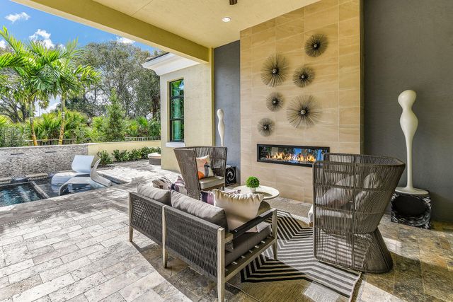 13294 Artisan Circle, Palm Beach Gardens, FL 33418