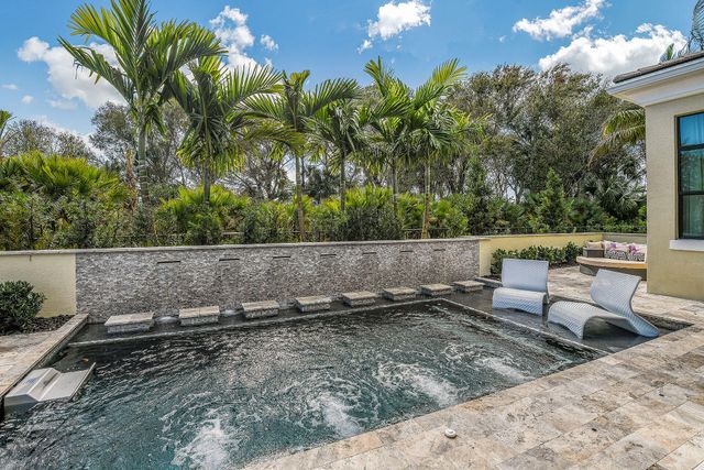 13294 Artisan Circle, Palm Beach Gardens, FL 33418