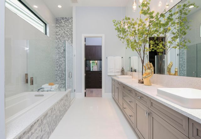 13294 Artisan Circle, Palm Beach Gardens, FL 33418
