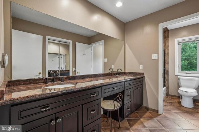 3 BARLEY WAY, Horsham, PA 19044