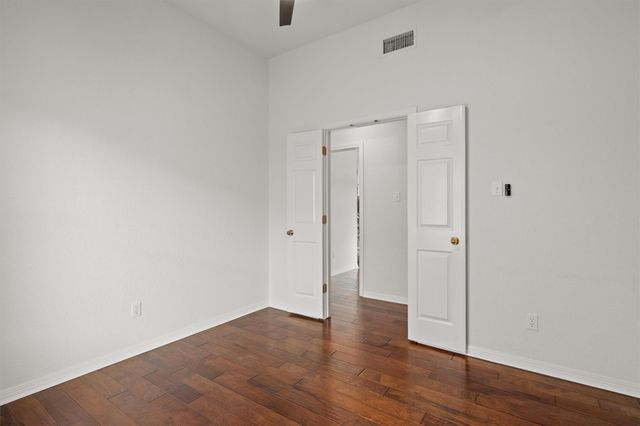 1014 Hackberry DR, Pflugerville, TX 78660